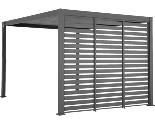 Sivá záhradná pergola s lamelovou stenou