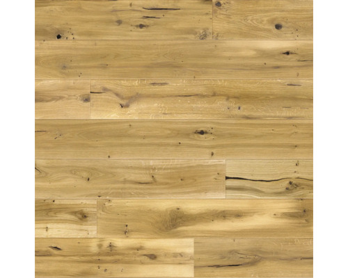 Položené drevené dosky z dubového dreva