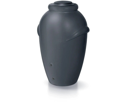 Sivý sud na dažďovú vodu s vekom