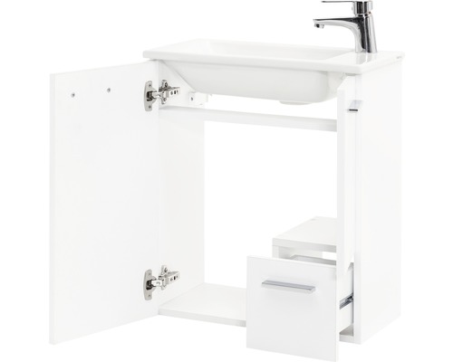 Biela skrinka pod umývadlo s otvorenými dverami a zásuvkou