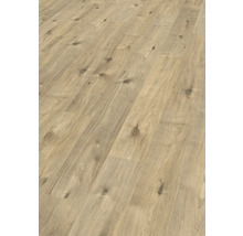 Detailný záber položenej laminátovej podlahy