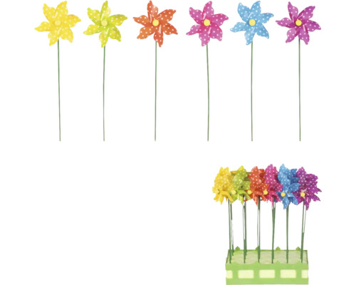 Veterníky s kvetinovým vzorom a bodkami do záhrady