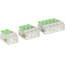 Tri priehľadné káblové spojky s pákovými svorkami na elektrické pripojenie