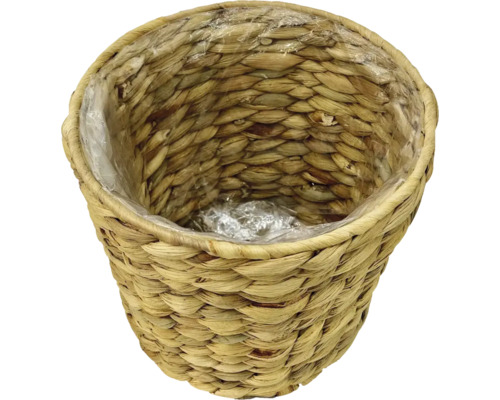 Prútený kvetináč vyložený fóliou