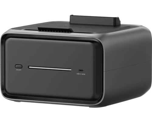 Elektronické zariadenie s vypínačom a portom USB-C 140W