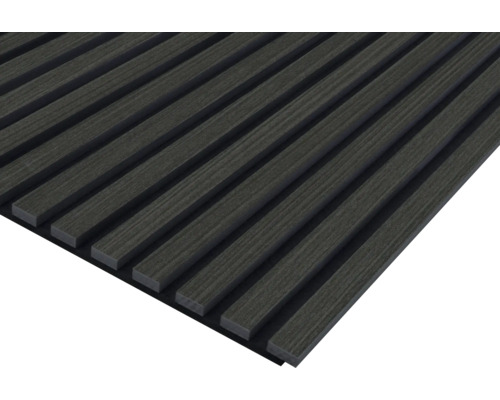 Drevený panel s úzkymi lamelami na obklady stien a stropov