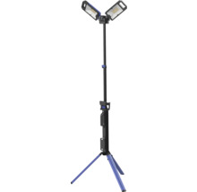LED stavebný reflektor so statívom