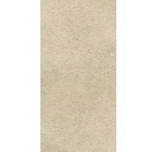 Svetlá dlaždica z prírodného kameňa s nepravidelnou textúrou