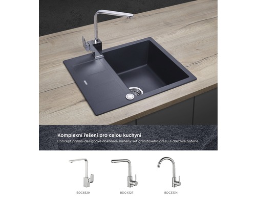 Granitový drez s odkvapkávacou plochou a vodovodnou batériou na pracovnej doske