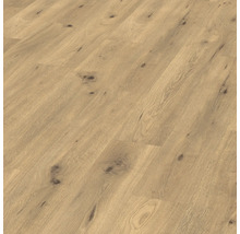 Detail laminátovej podlahy s drevenou štruktúrou