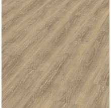 Detail laminátovej podlahy s dreveným vzhľadom