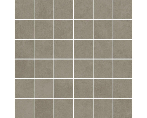 Vzor dlaždíc so štvorcovými keramickými dlaždicami