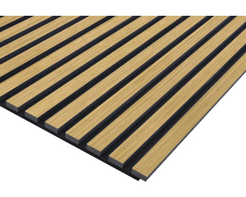 Akustický panel s drevenými lamelami