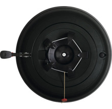 Pohľad zhora na stojan na vianočný stromček s lanovou technikou