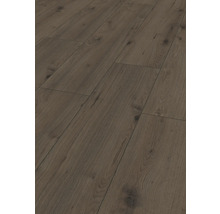 Detail laminátovej podlahy s drevenou štruktúrou