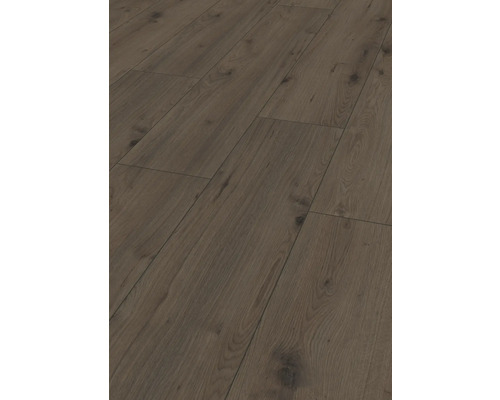 Detail laminátovej podlahy s drevenou štruktúrou
