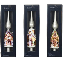 Tri ozdoby na vianočný stromček v tvare perníkovej chalúpky v obaloch