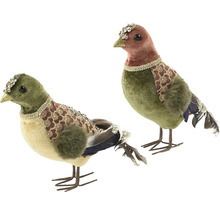 Dva dekoratívne vtáky s perím a ozdobnými kameňmi