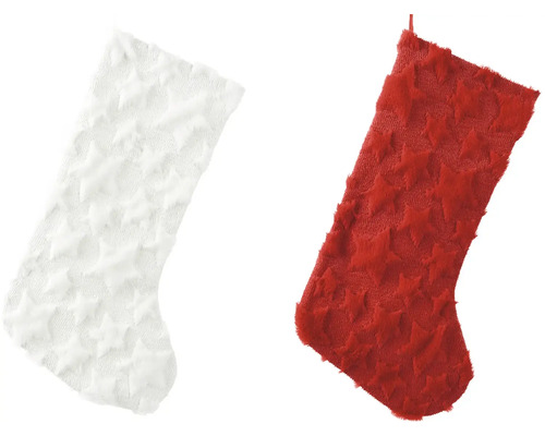 Dve vianočné pančuchy so vzorom hviezdy, jedna biela, jedna červená
