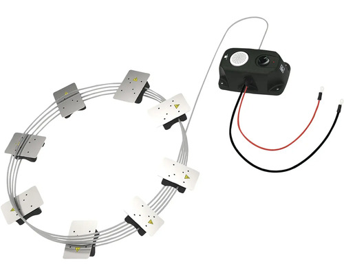 Elektrický ohradník proti zvieratám s riadiacou jednotkou a ôsmimi elektródami
