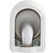 Vnútorný pohľad na bielu závesnú toaletu