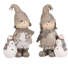 Dve dekoratívne zimné figúrky so snehuliakom