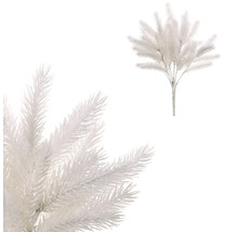 Dekoratívna jedľová vetva na dekoráciu izby