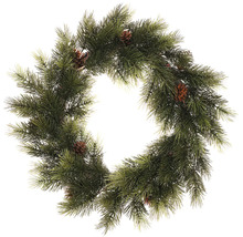 Dekoratívny jedľový veniec so šiškami na vianočné obdobie