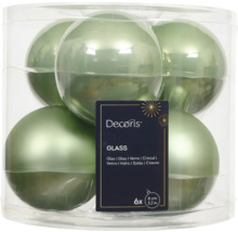Šesť zelených sklenených vianočných gúľ, priemer osem centimetrov