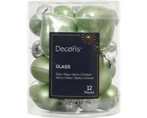 Dvanásť zelených sklenených vianočných gúľ v priehľadnej nádobe