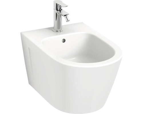 Biely závesný bidet s chrómovanou armatúrou do kúpeľne