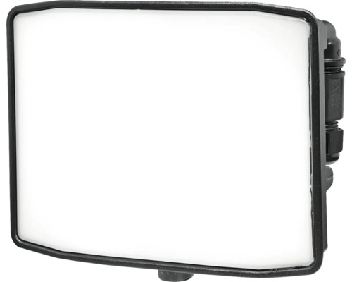 LED reflektor s čiernym rámom