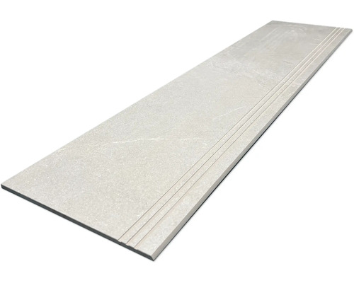 Stupienok z jemnej kameniny so štruktúrovanými drážkami