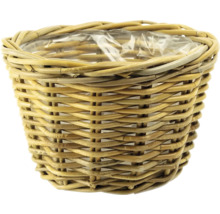 Prútený kvetináč v tvare košíka