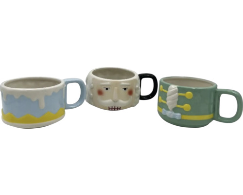 Tri ozdobné hrnčeky na kávu s rôznymi motívmi