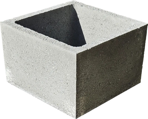 Betónový kvetináč do záhrady