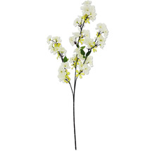 Umelá kvitnúca vetva s kvetmi a listami.