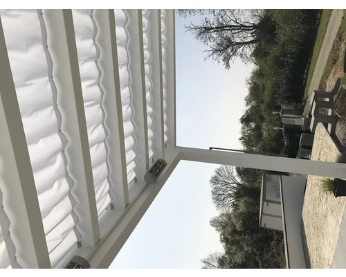 Terasa s látkovou strechou a ohrievačmi