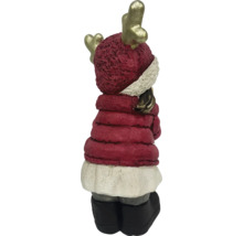 Dekoratívna figúrka soba s červeným kabátom a zlatým parožím