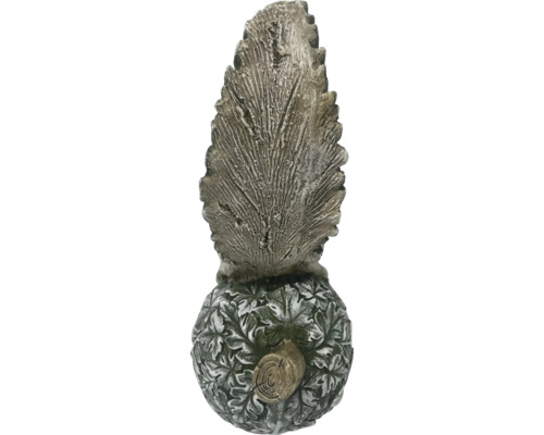 Dekoratívna ananásová figúrka do záhrady