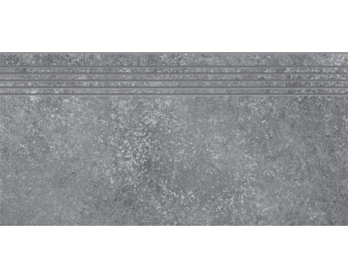 Sivá schodisková dlaždica s drážkami