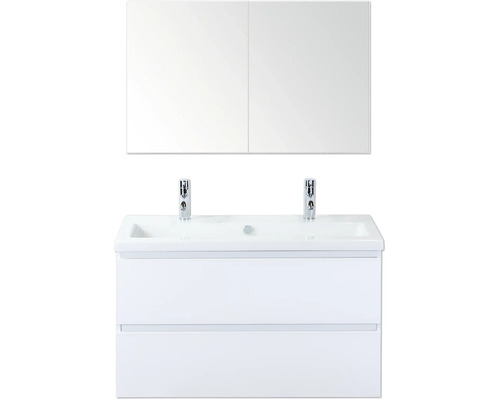 Dvojité umývadlo so skrinkou a zrkadlovou skrinkou do kúpeľne