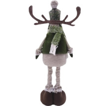 Dekoratívna figúrka soba s čiapkou a šálom