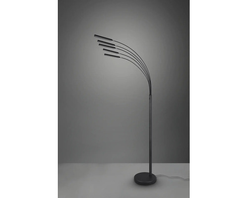 Stojacia lampa s piatimi ramenami