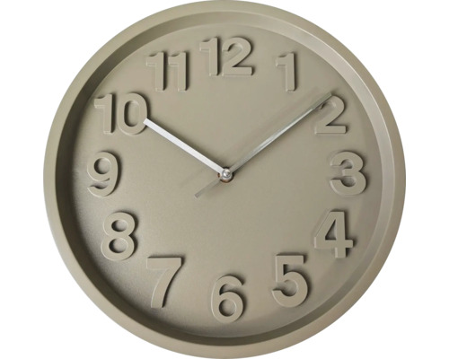 Nástenné hodiny s vyvýšenými číslicami