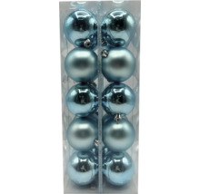 Balenie niekoľkých svetlomodrých vianočných gúľ