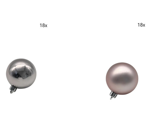 Osemnásť plastových vianočných gúľ