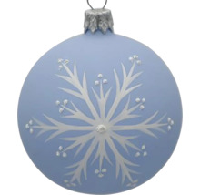 Vianočná guľa so vzorom snehovej vločky