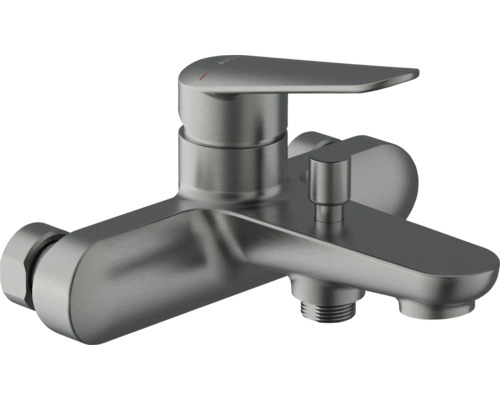 Jedna kúpeľňová batéria na montáž na stenu