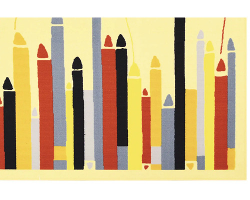 Koberec s grafickým vzorom pruhov